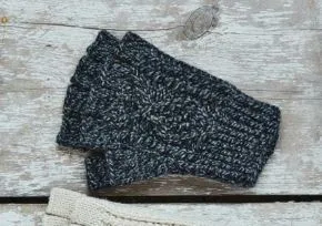 Aran Fingerless Gloves - Grey