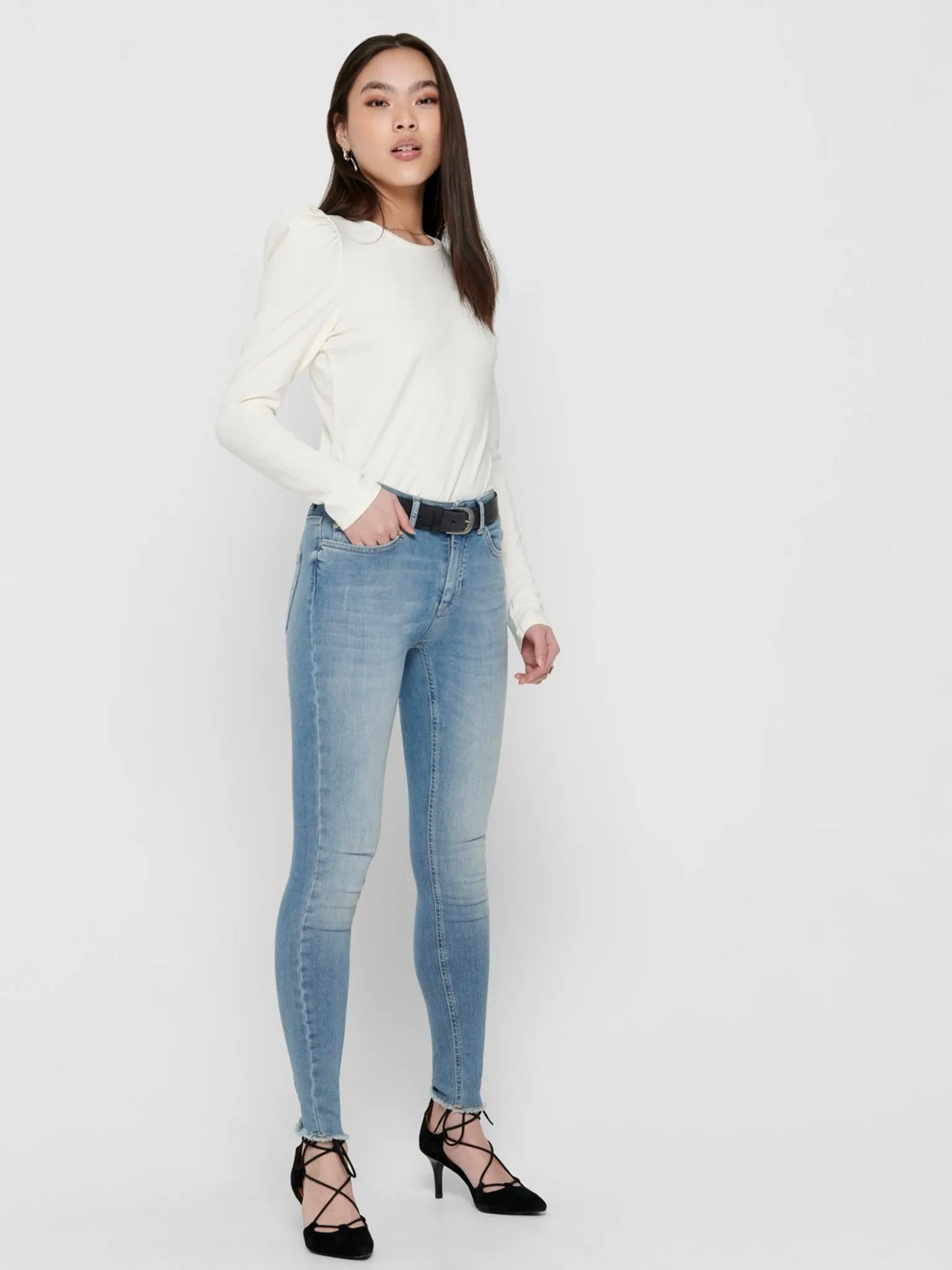 Blush Mid Jeans - Light Blue Denim