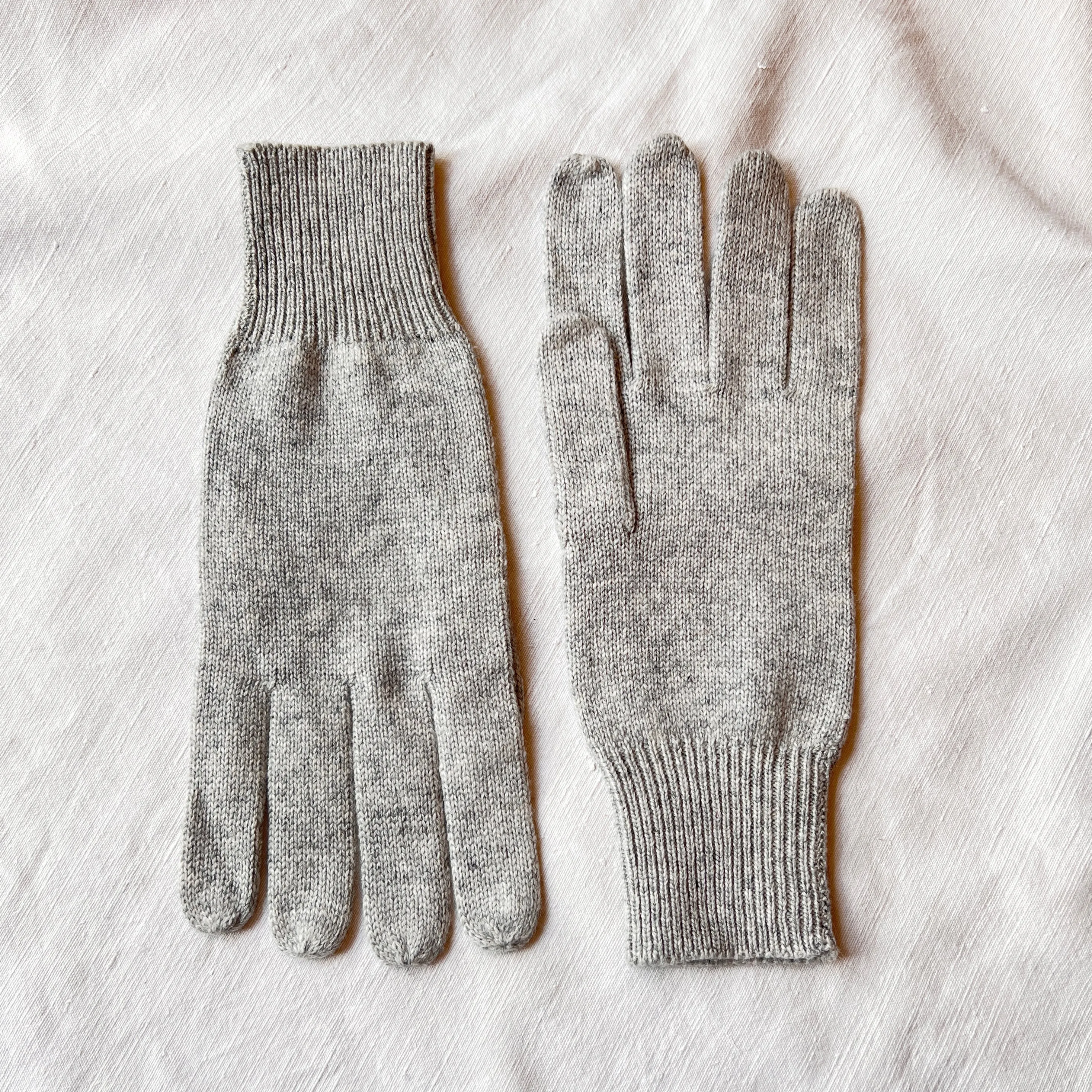 DEV Luxury Soft Fine Knit Merino Mens Gloves