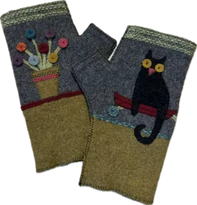 FG089 Boo Fingerless Gloves