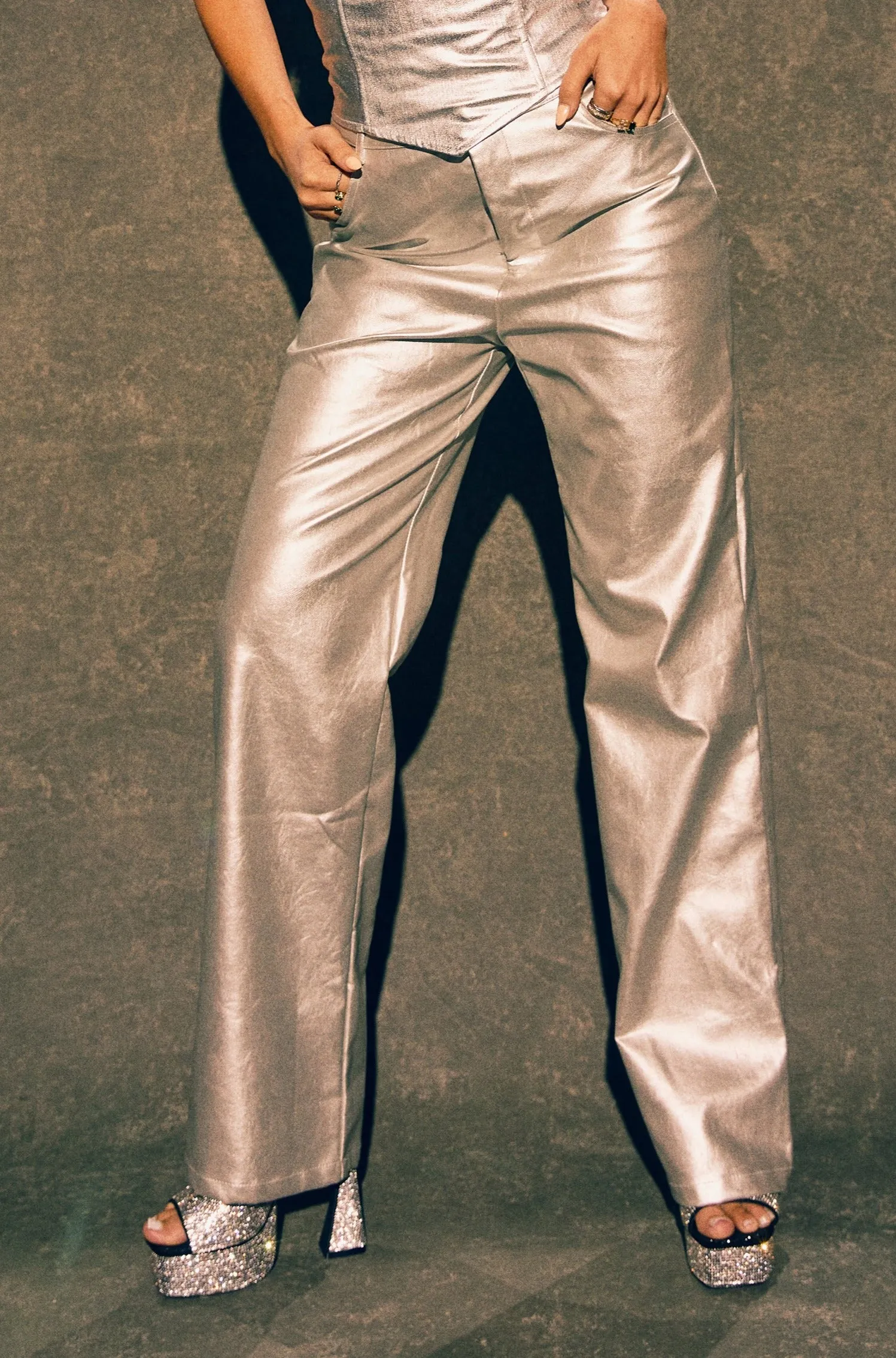 Keyli Metallic Straight Leg Pant - Silver