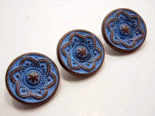 Metal Buttons Set of 5: Copper Celtic Daisy Metal Shank Buttons ~ Celtic Knot Daisy Patina'd Copper Metal Buttons 9/16" Diameter