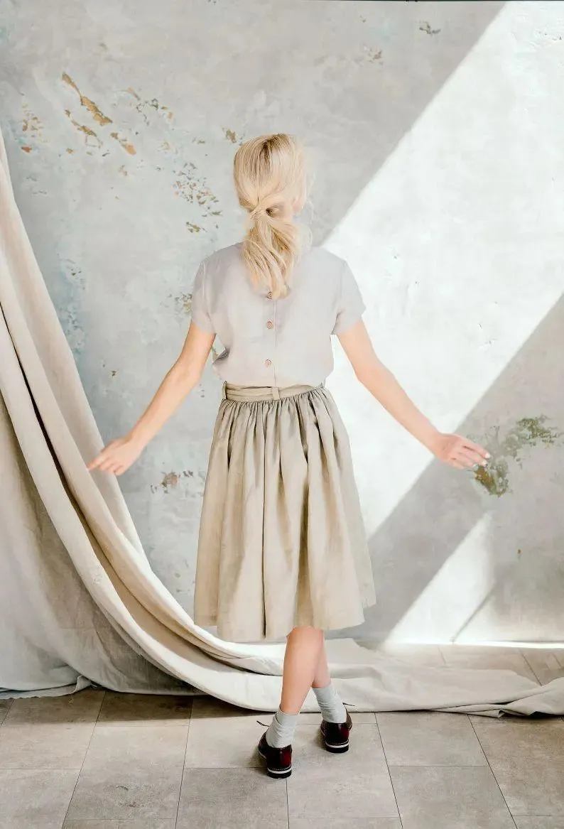 Pleaded Linen Skirt by Soelis