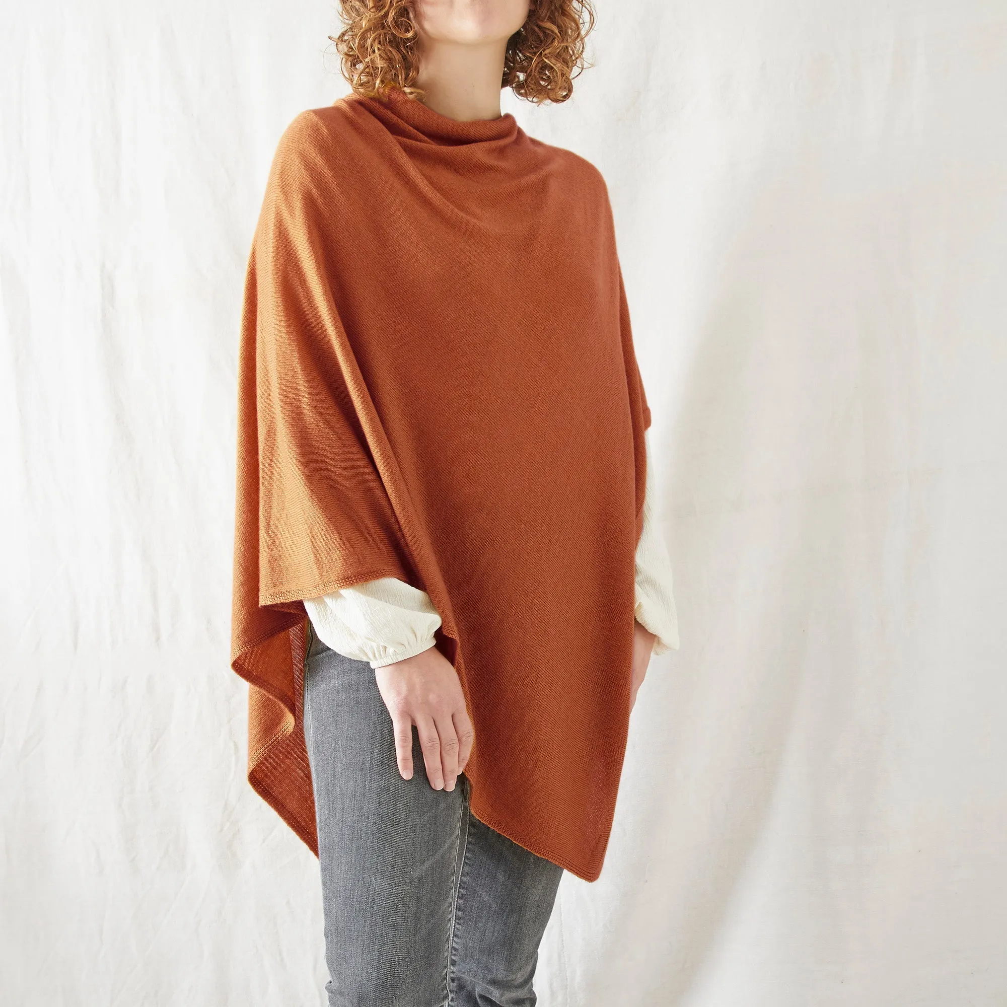 RISI Luxury Soft Fine Knit Merino Cowl Poncho