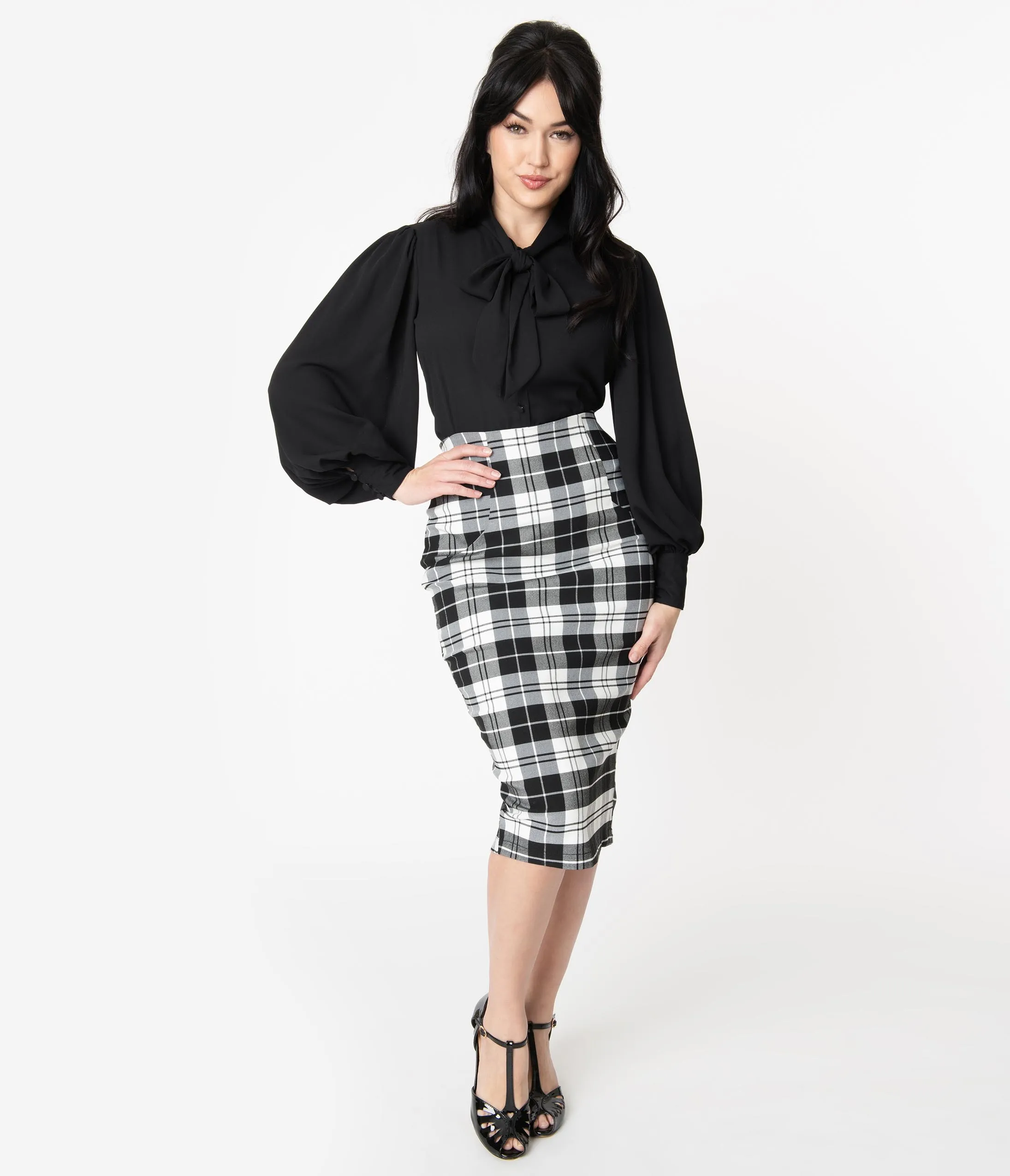 Unique Vintage Black & White Plaid Tracy Wiggle Skirt