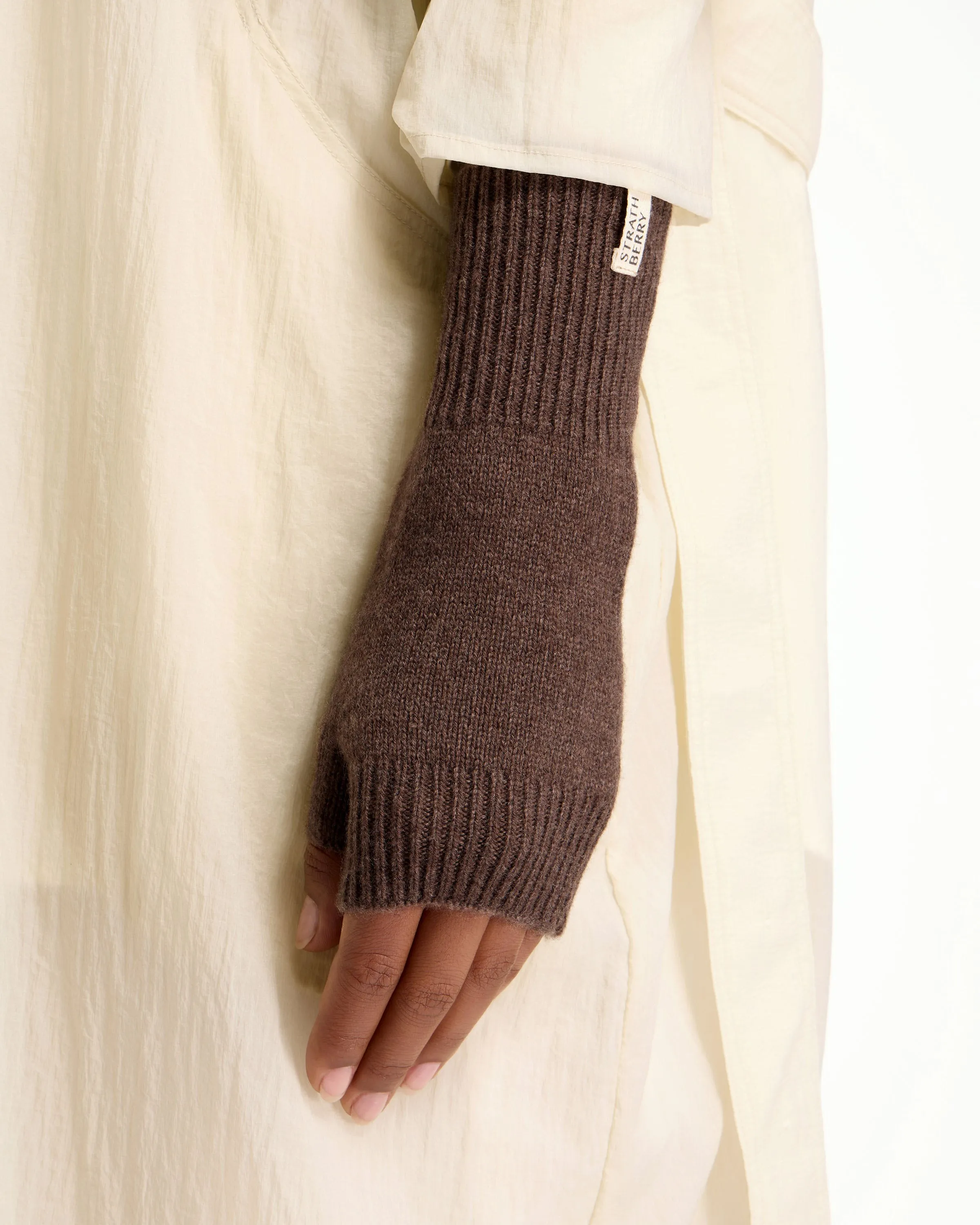 Westray Fingerless Cashmere Gloves - Coffee